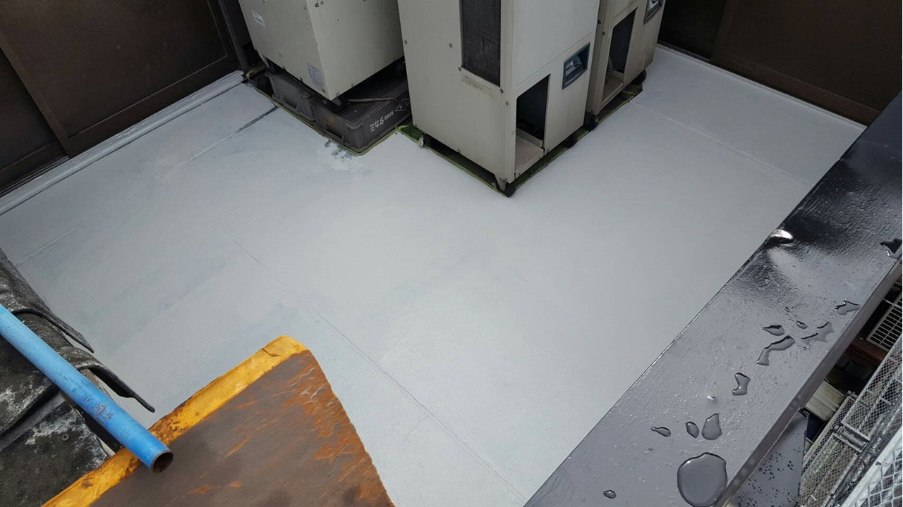 堺市　某工場社屋　バルコニー床防塵塗装工事