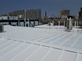 堺市　某工場社屋　屋根遮熱塗装工事