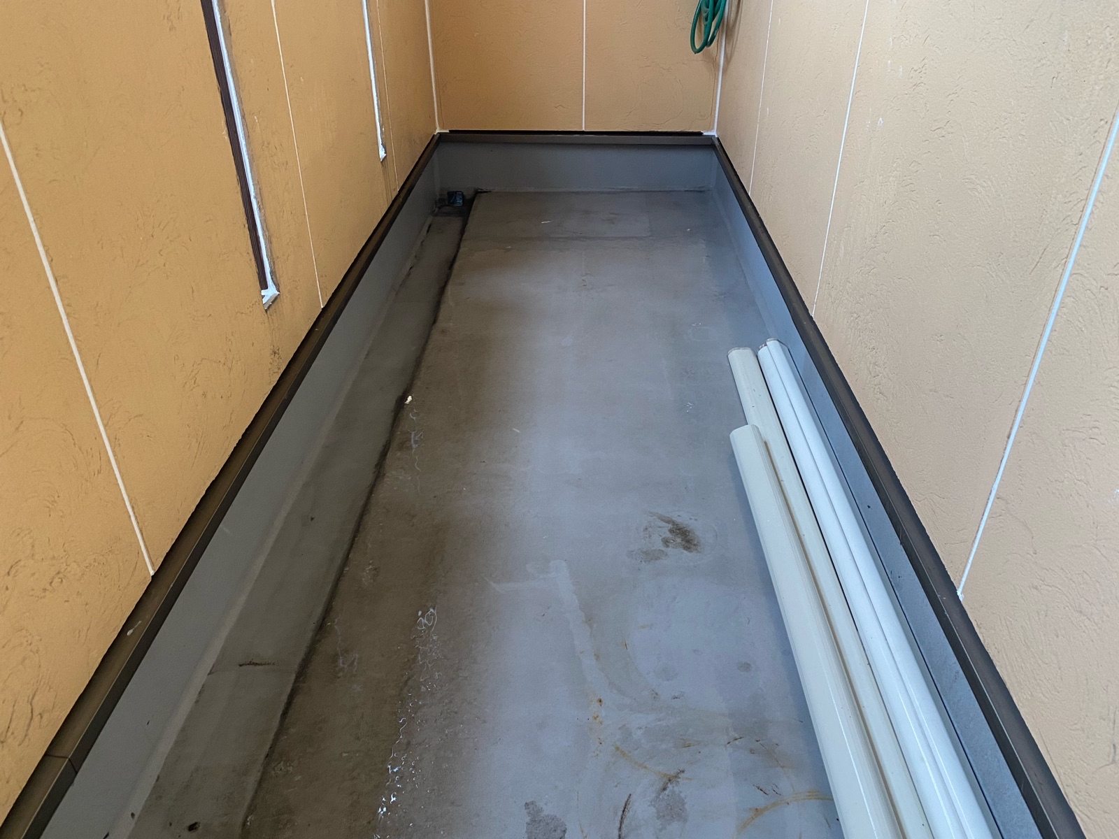 摂津市鳥飼野々｜お客様より紹介でのご依頼 外壁塗装×屋根カバー工法（コロニアルNEO）施工事例