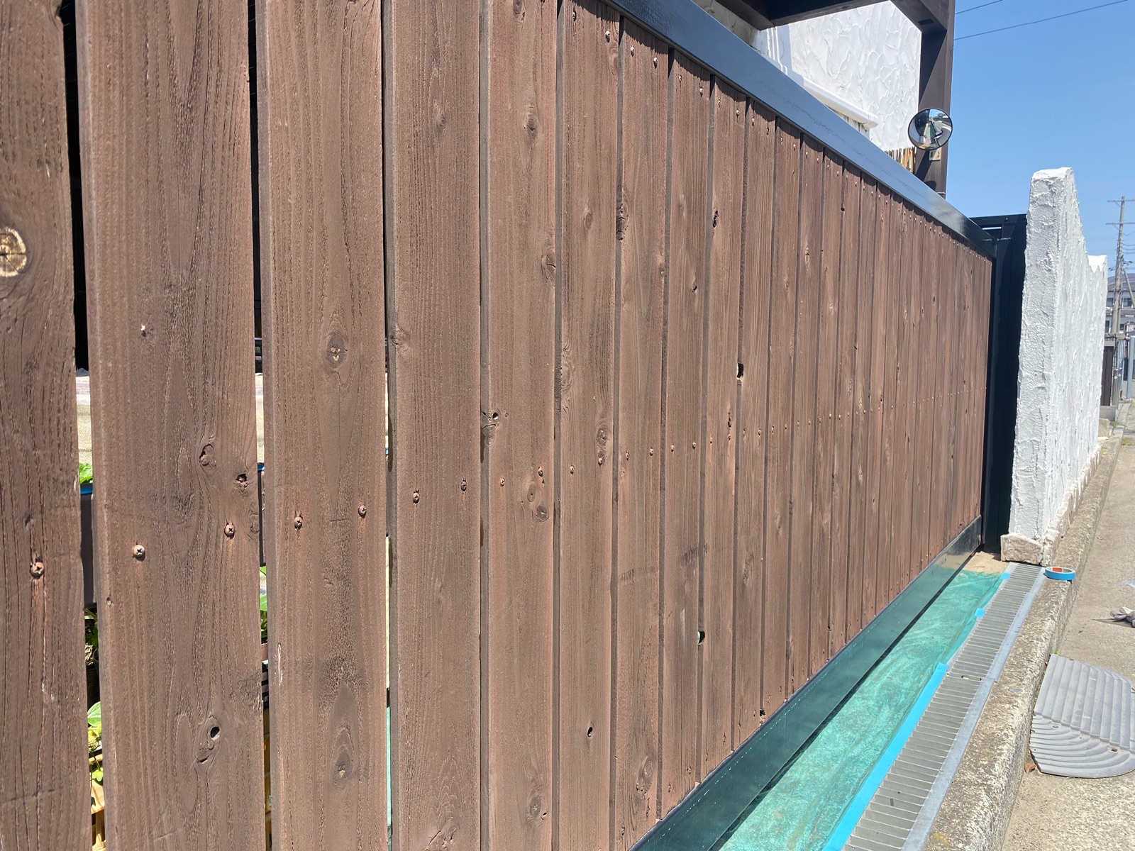 堺市東区|ウッドデッキ塗装で色褪せ・劣化を改善|ガードラックPRO施工事例